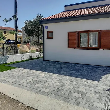 House Ivana With Jacuzzi * Krusevo (Zadar)