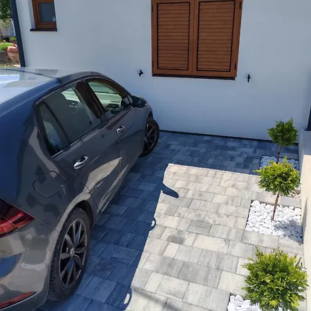 House Ivana With Jacuzzi Kruševo