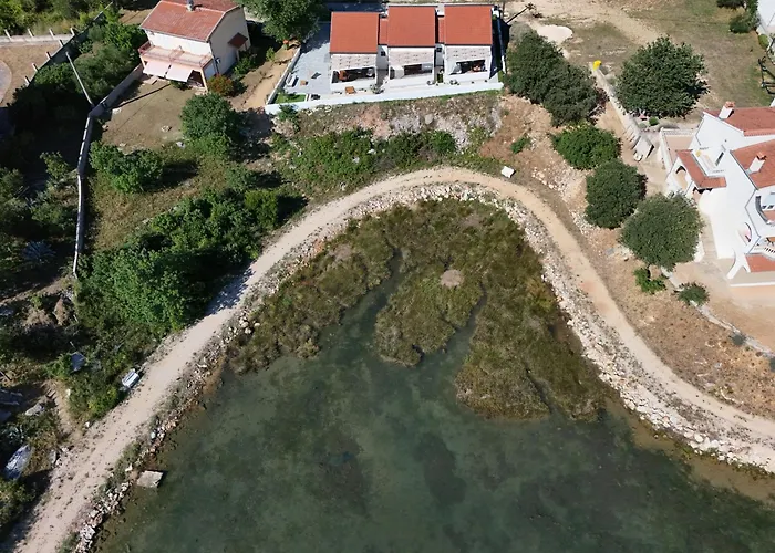 House Ivana With Jacuzzi